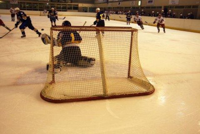 Photo hockey match Garges-lès-Gonesse - Cergy-Pontoise le 11/12/2008