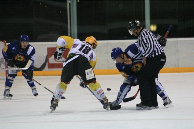 Photo hockey match Mont-Blanc - Strasbourg  le 13/12/2008