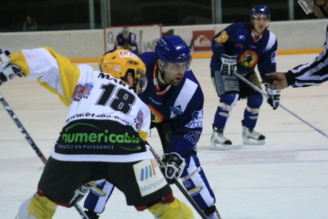 Photo hockey match Mont-Blanc - Strasbourg  le 13/12/2008