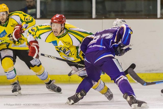 Photo hockey match Viry-Châtillon - Avignon le 22/02/2014