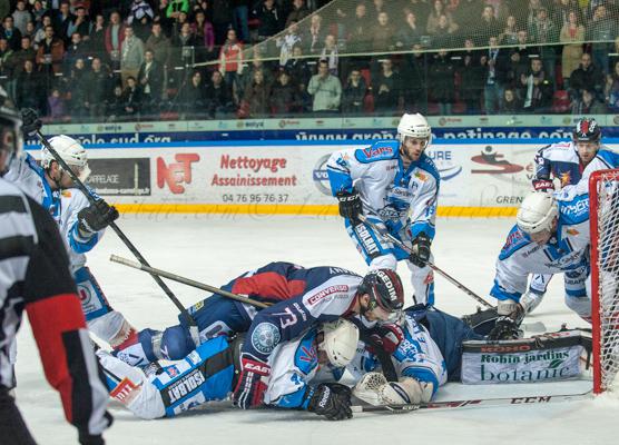 Grenoble  2 - 3 Gap 