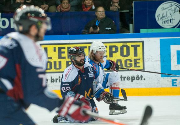 Grenoble  2 - 3 Gap 