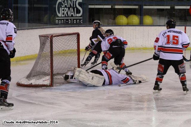 Photo hockey reportage Le HC 74 aura tout tenté