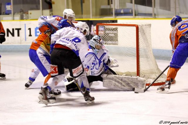 Photo hockey match Clermont-Ferrand - Courchevel-Méribel-Pralognan le 08/03/2014