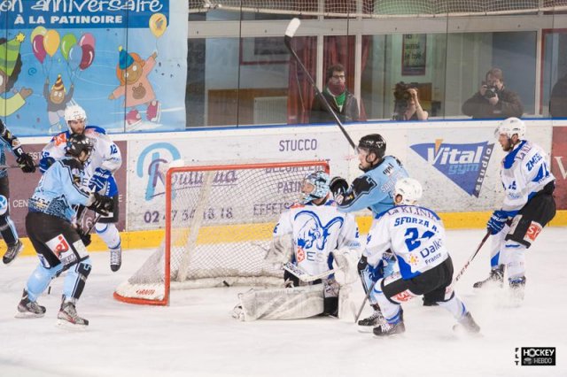 Photo hockey match Tours  - Courchevel-Méribel-Pralognan le 22/03/2014