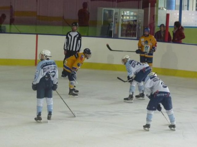Photo hockey reportage U18 : Dijon reste en Elite A