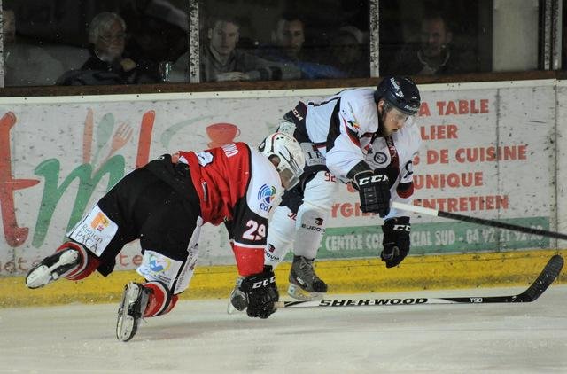 Photo hockey match Briançon  - Angers  le 25/03/2014