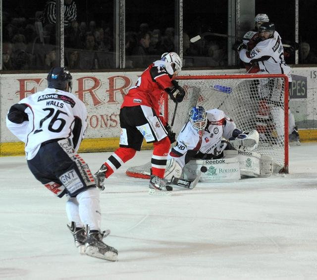 Photo hockey match Briançon  - Angers  le 25/03/2014