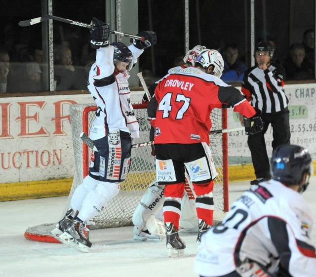Photo hockey match Briançon  - Angers  le 25/03/2014