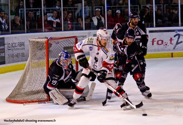 Photo hockey match Angers  - Briançon  le 04/04/2014