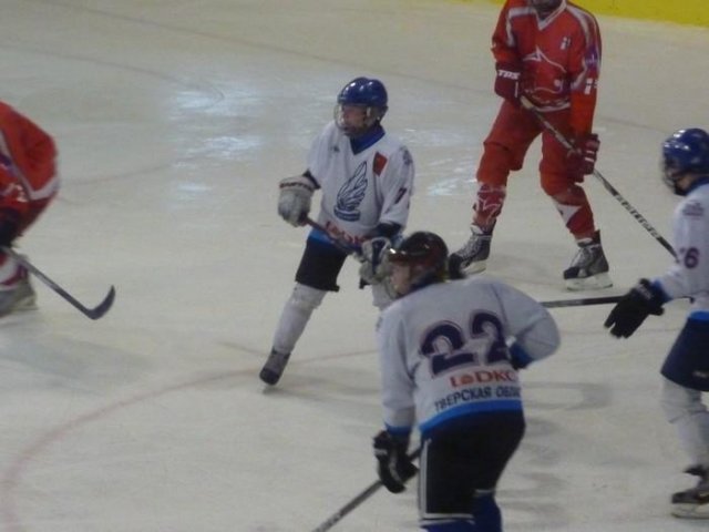Photo hockey reportage Tournoi U18 : Tver taille patron