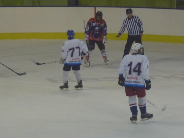 Photo hockey reportage Tournoi U18 : Tver taille patron