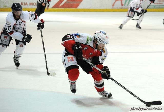 Photo hockey match Briançon  - Angers  le 06/04/2014