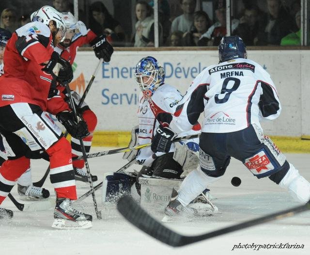 Photo hockey match Briançon  - Angers  le 06/04/2014
