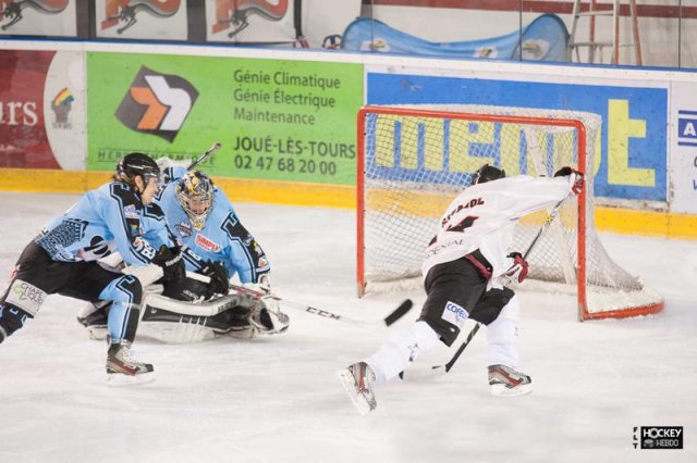 Photo hockey match Tours  - Toulouse-Blagnac le 12/04/2014
