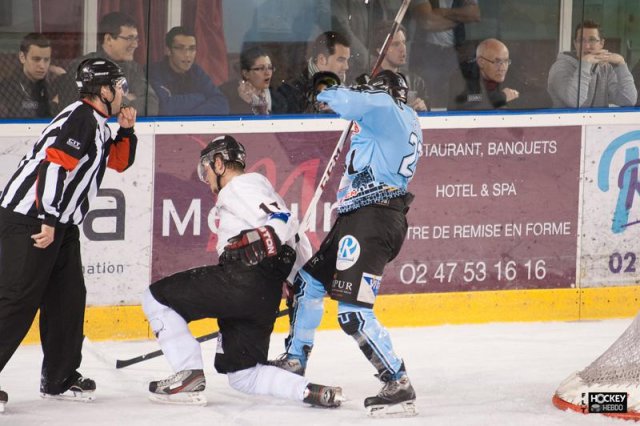 Photo hockey match Tours  - Toulouse-Blagnac le 12/04/2014