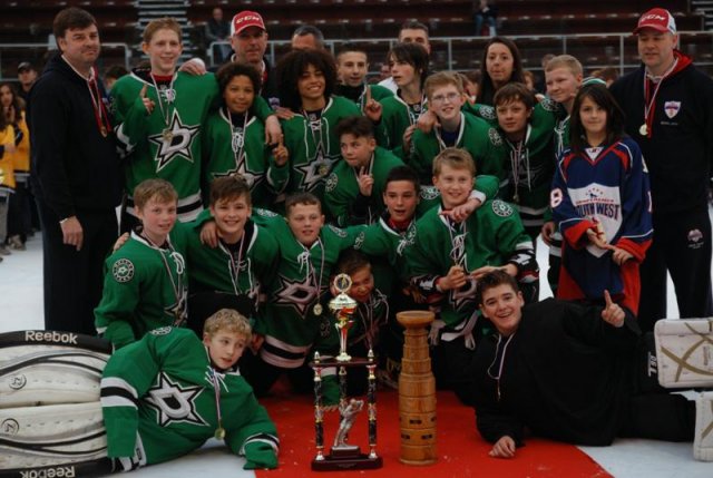 Photo hockey reportage U13 : Tournoi NHL à Tours 2014