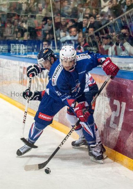 Photo hockey reportage Šatan coule la France à Grenoble