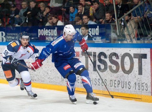 Photo hockey reportage Šatan coule la France à Grenoble