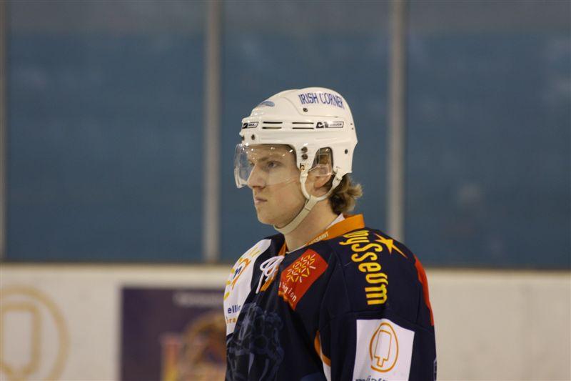 Montpellier  3 - 4 Courbevoie 