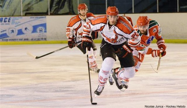 Photo hockey match Courbevoie  - Neuilly/Marne le 24/08/2014