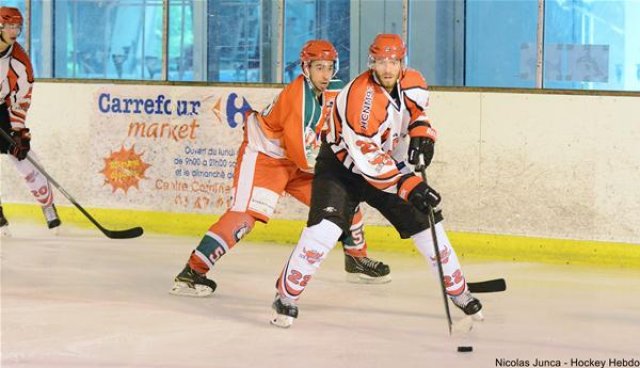 Photo hockey match Courbevoie  - Neuilly/Marne le 24/08/2014