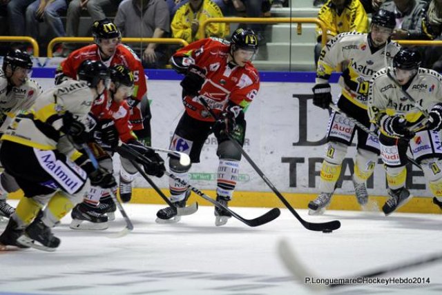 Photo hockey match Rouen - Amiens  le 26/08/2014