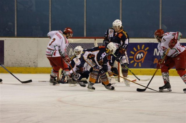 Photo hockey match Montpellier  - Courbevoie  le 20/12/2008