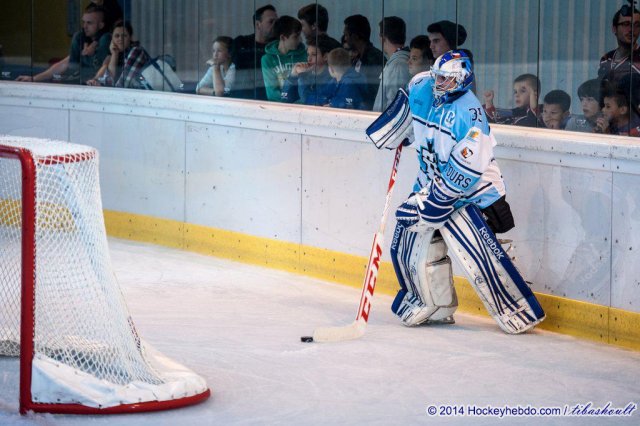 Photo hockey match Neuilly/Marne - Tours  le 06/09/2014