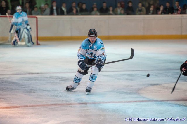 Photo hockey match Neuilly/Marne - Tours  le 06/09/2014
