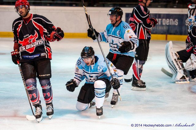 Photo hockey match Neuilly/Marne - Tours  le 06/09/2014