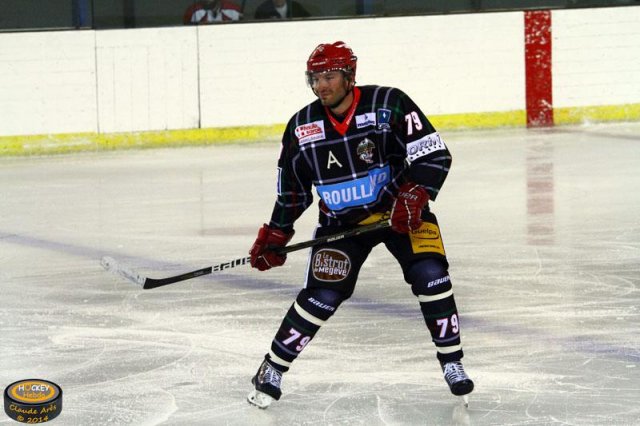 Photo hockey match Mont-Blanc - Neuilly/Marne le 13/09/2014