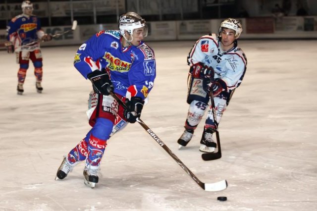 Photo hockey match Epinal  - Angers  le 23/12/2008