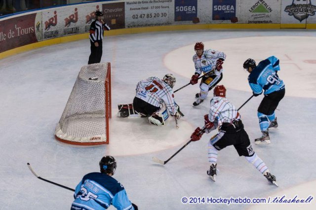 Photo hockey match Tours  - Mont-Blanc le 20/09/2014
