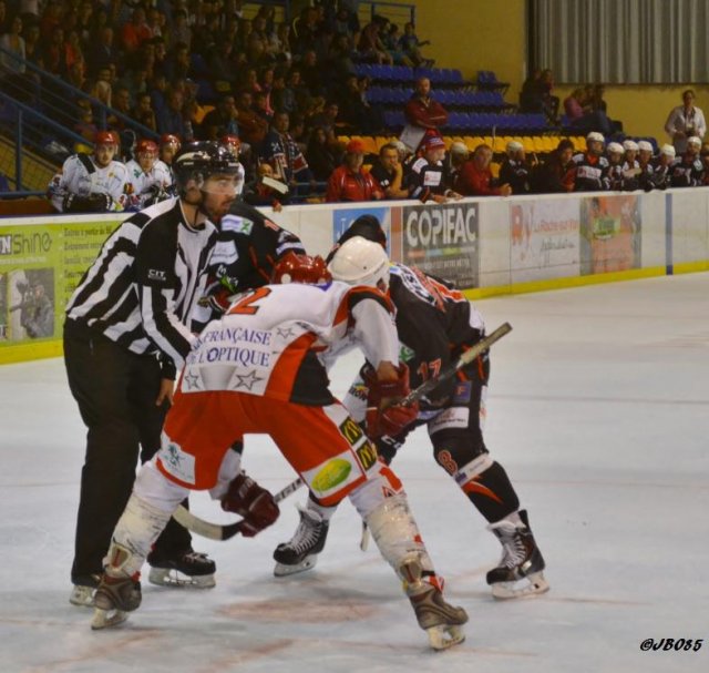 Photo hockey match La Roche-sur-Yon - Amnéville le 20/09/2014