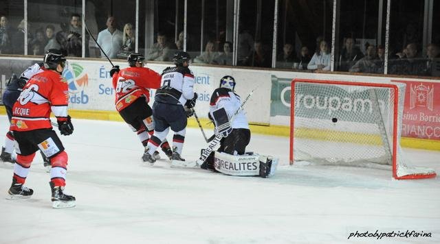 Photo hockey match Briançon  - Angers  le 27/09/2014