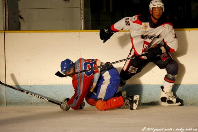Photo hockey match Clermont-Ferrand II - Montpellier  le 27/09/2014