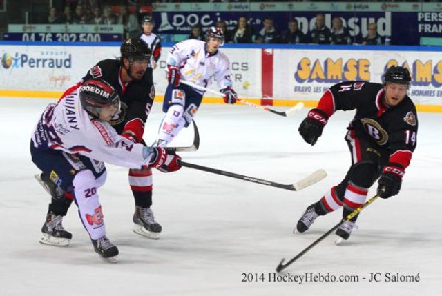 Photo hockey reportage Grenoble résiste face à l'AHL