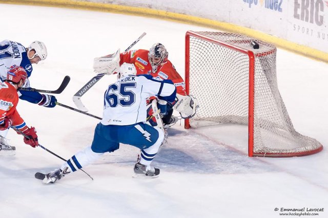 Photo hockey reportage Lyon – Syracuse : Petite Victoire des Américains