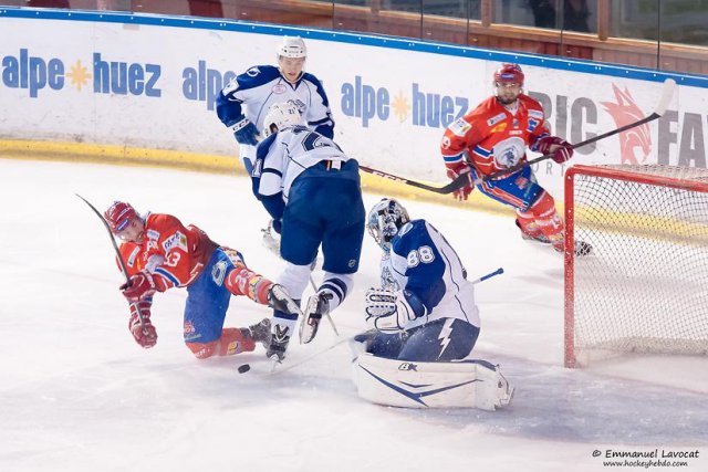 Photo hockey reportage Lyon – Syracuse : Petite Victoire des Américains