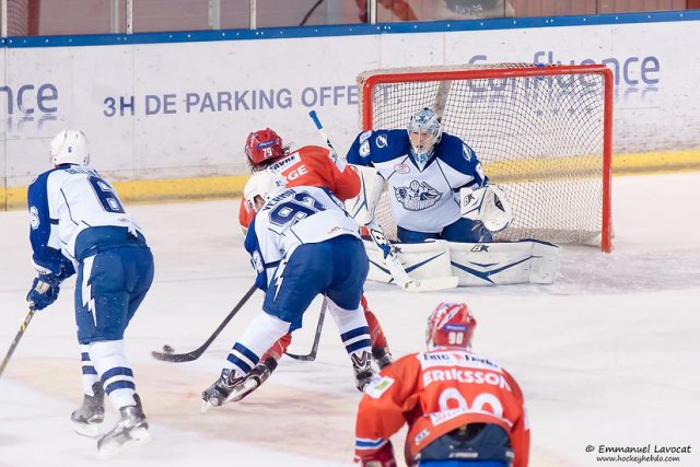 Photo hockey reportage Lyon – Syracuse : Petite Victoire des Américains