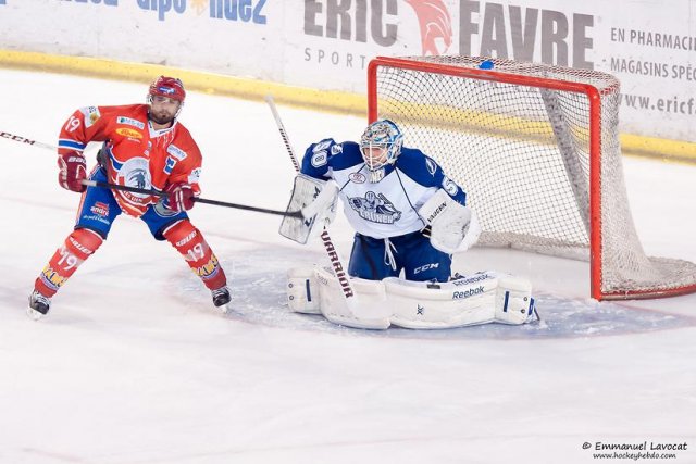 Photo hockey reportage Lyon – Syracuse : Petite Victoire des Américains