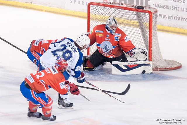 Photo hockey reportage Lyon – Syracuse : Petite Victoire des Américains