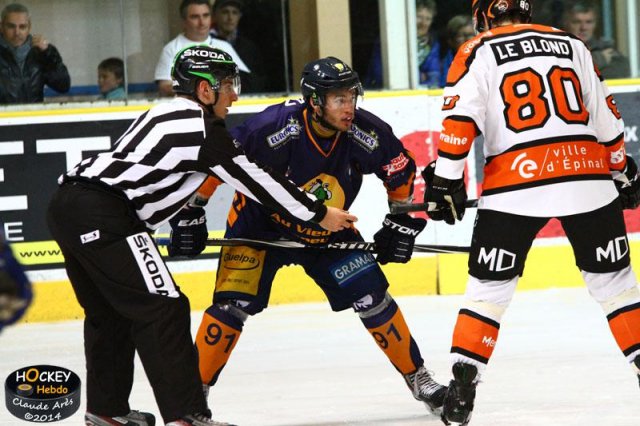 Photo hockey match Chamonix  - Epinal  le 04/10/2014