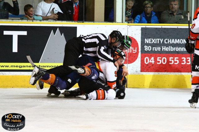 Photo hockey match Chamonix  - Epinal  le 04/10/2014