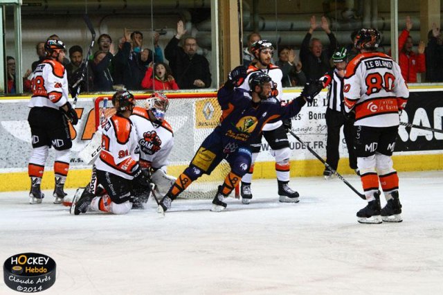 Photo hockey match Chamonix  - Epinal  le 04/10/2014