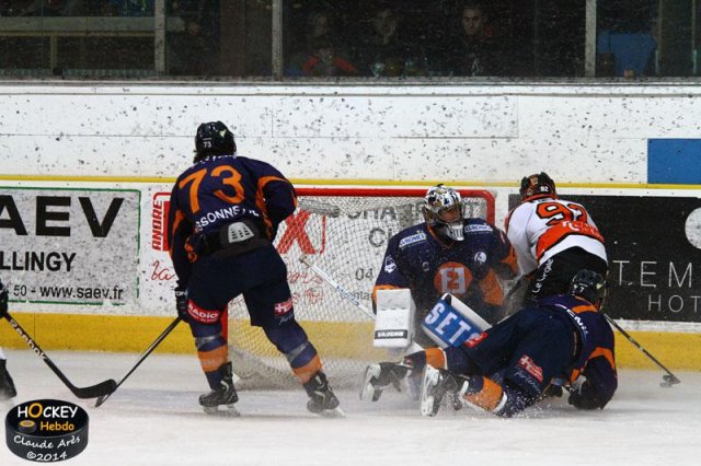 Photo hockey match Chamonix  - Epinal  le 04/10/2014