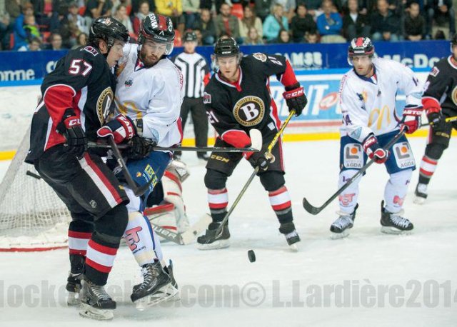 Photo hockey reportage Grenoble résiste face à l'AHL
