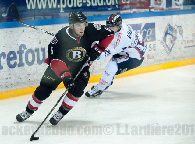 Photo hockey reportage Grenoble résiste face à l'AHL