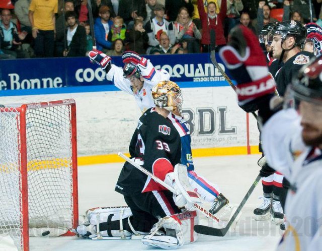 Photo hockey reportage Grenoble résiste face à l'AHL